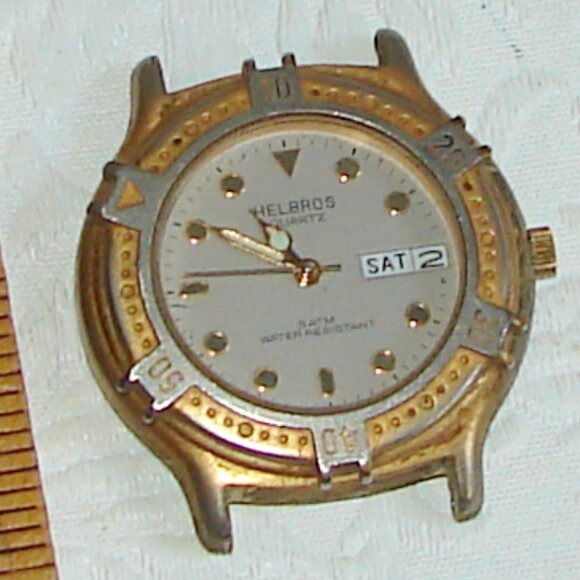 Helbros Mens Quartz WATCH Y143 Rotating Bezel, Day/Date, Water Resis Nd Batt C44 - Picture 1 of 7